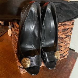 LAST CHANCE Classy Vintage Gucci Heels. Removing 6/04